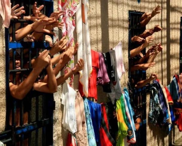 Deputado propõe expulsão de advogados da OAB ligados ao crime organizado