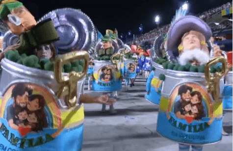 Conservadores reagem a crítica de escola de samba que homenageou o presidente Lula