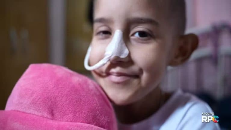 Morre no Paraná menina com câncer que teve R$ 2,5 milhões desviados do seu tratamento por empresários