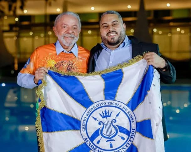 TCU suspende repasse para escola que fará homenagem a Lula no Carnaval
