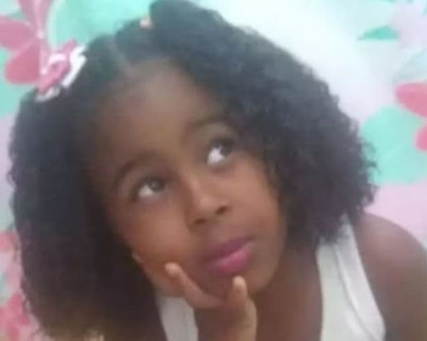 Menina de 10 anos morre baleada no RJ após discussão de trânsito
