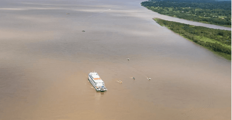 Marinha abre inquérito para investigar as causas e as responsabilidades pelo naufrágio da Lima de Abreu XV