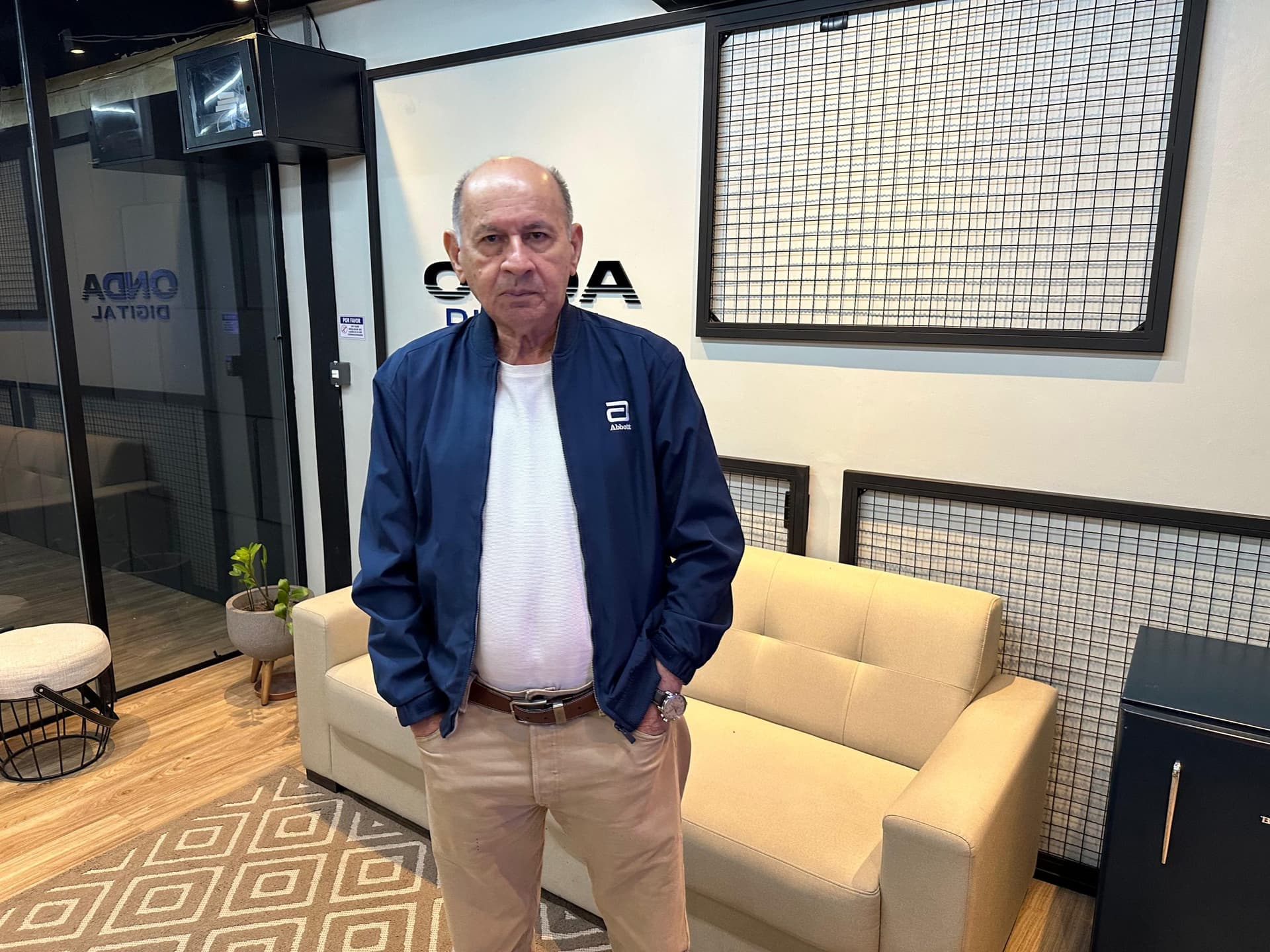 “Vou seguir no rádio”: Valdir Corrêa anuncia saída da Rádio Difusora e revela convites de emissoras