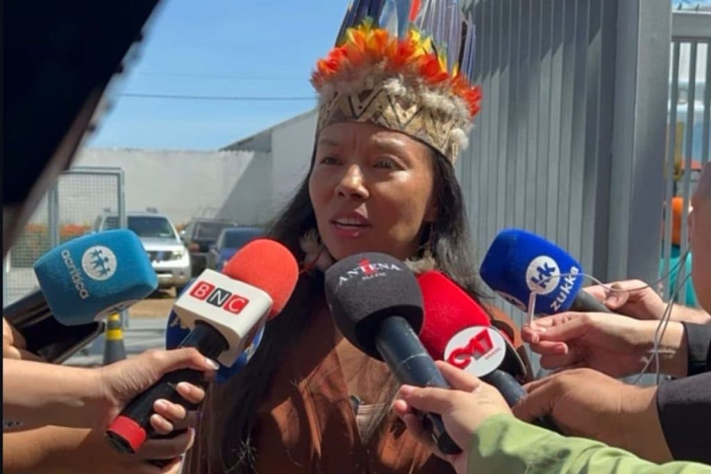 Membros do MDB saem em defesa de Vanda Witoto após repercussão de charge