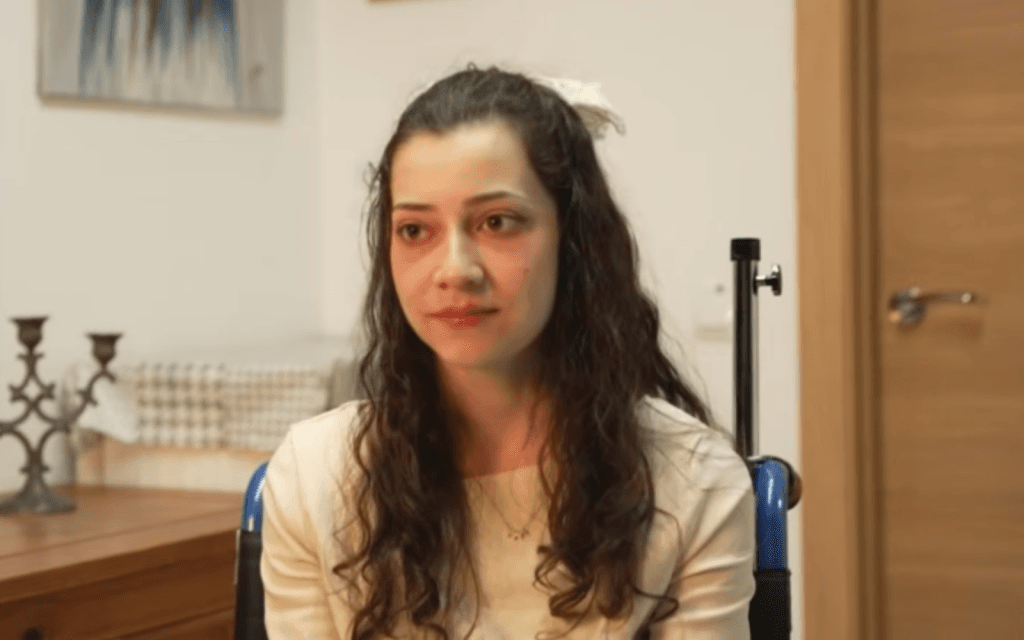 Após anos de luta na justiça, jovem paraplégica da Espanha fará eutanásia nesta quinta