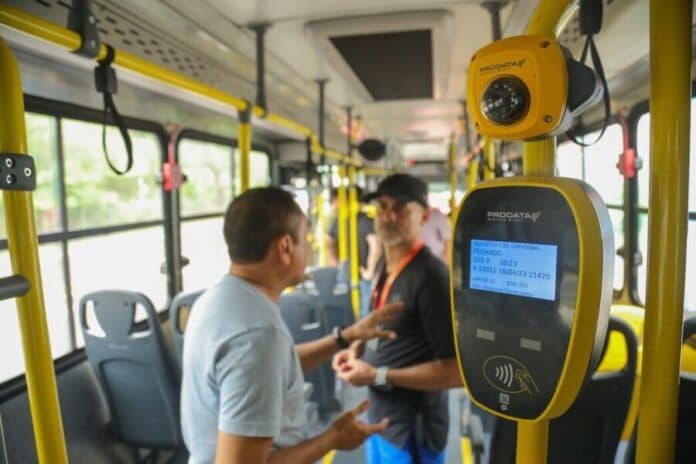 Pagamentos no cartão de crédito e débito serão aceitos em novos ônibus de Manaus; saiba quais
