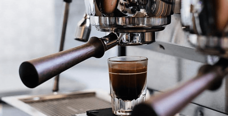 O que realmente muda o gosto do café que chega à sua xícara? Entenda