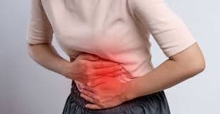 Endometriose: obesidade pode agravar sintomas e dificultar tratamento, alerta ginecologista