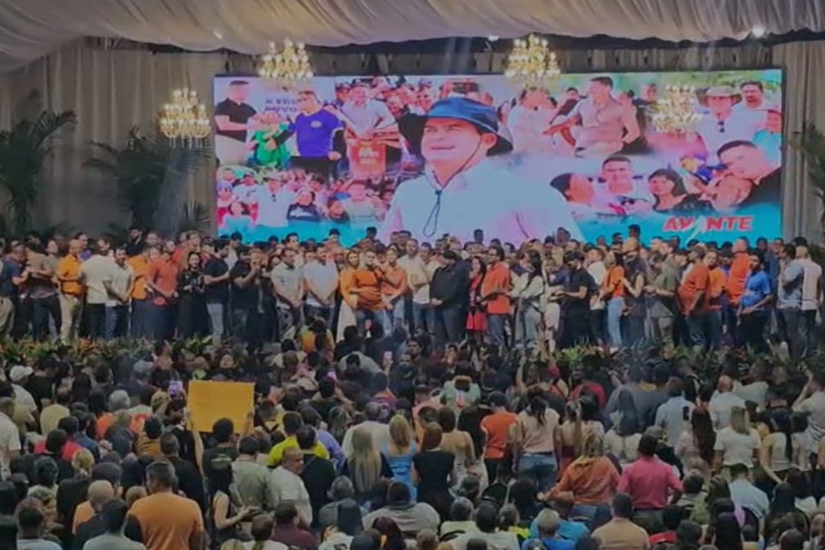 ‘Os meus adversários estão morrendo de medo’, diz David Almeida sobre corrida eleitoral