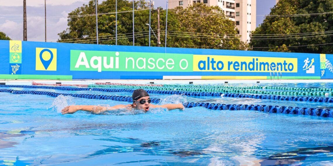 Inicia inscrição para aulas gratuitas de natação infantil na Vila Olímpica