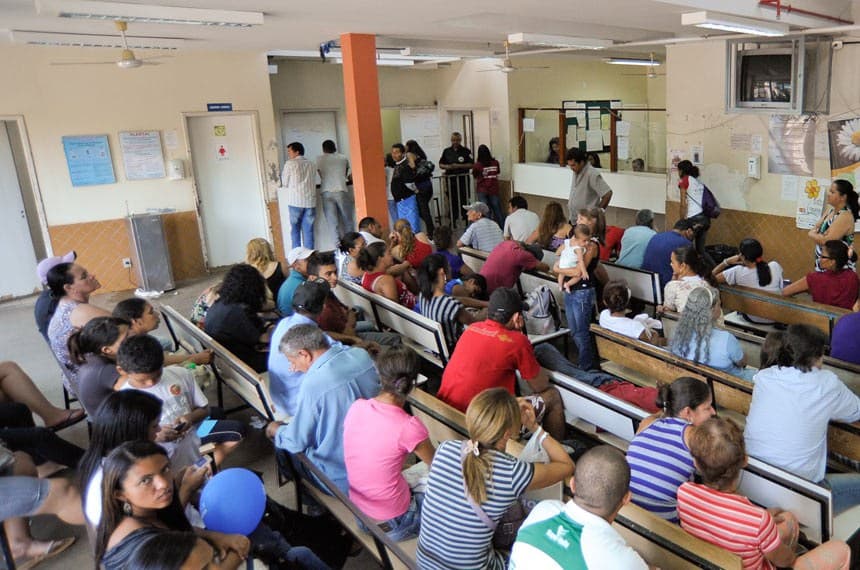 Nova lei promete revelar tempo de espera na fila do SUS no Amazonas