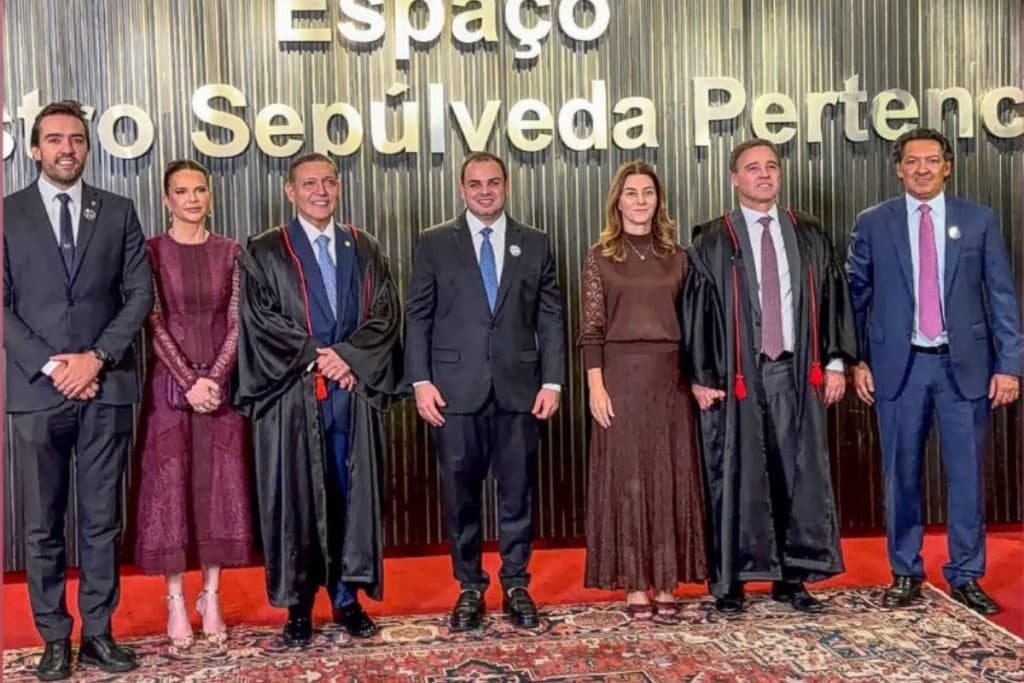 Políticos de direita no Amazonas se ‘atiçam’ com posse de Nunes Marques no TSE