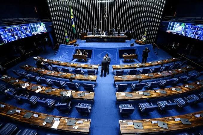 Senado debate papel das redes sociais nas eleições de 2026