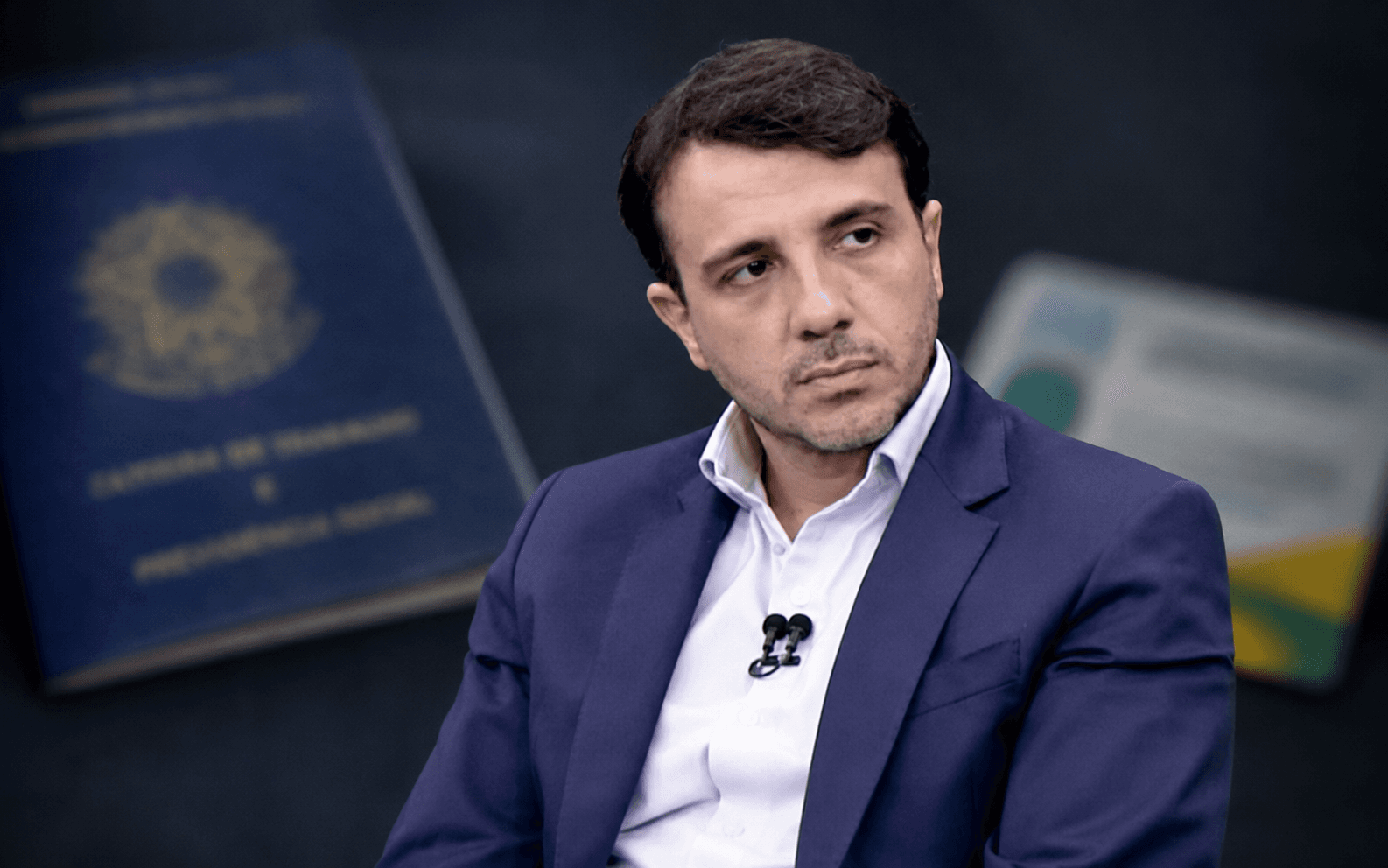 Renan Santos critica CLT e defende modelo do MEI para ampliar formalização