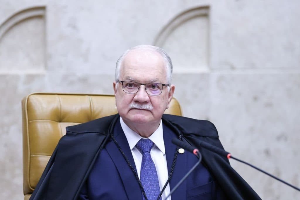Fachin defende investigação sobre ameaças a Dino e reafirma proteção à imprensa