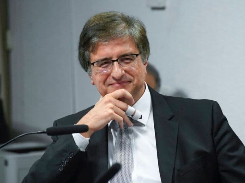 Relator rejeita investigação sobre Gonet por relação com Vorcaro