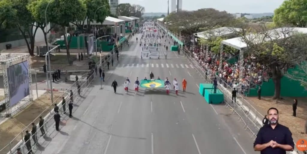 Desfile de 7 de Setembro reúne 70 mil pessoas na Esplanada, estima governo Lula