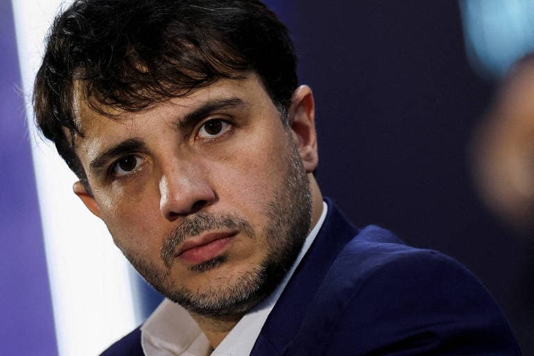 Renan Santos apresenta propostas para o SUS e a indústria farmacêutica