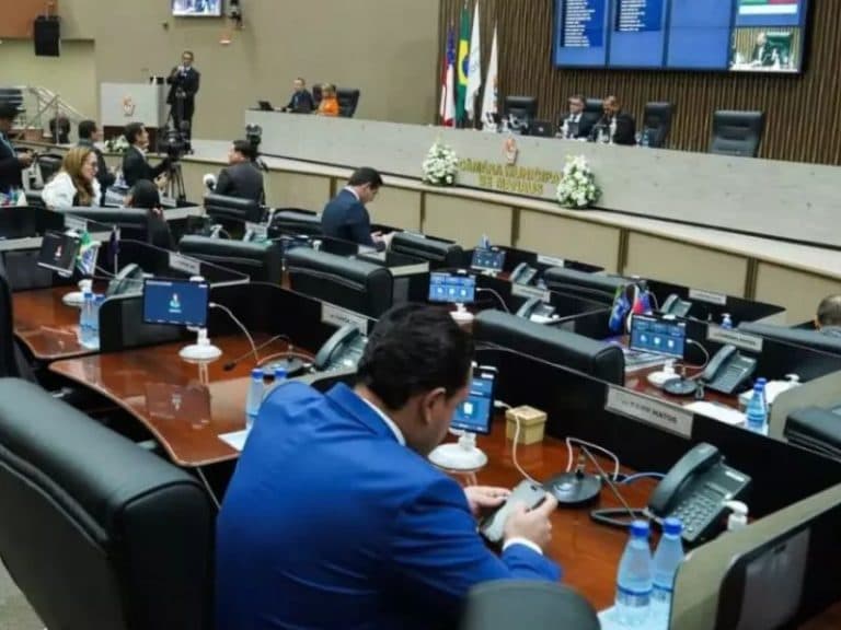 CMM esvazia sessões pela 2ª vez às vésperas da eleição