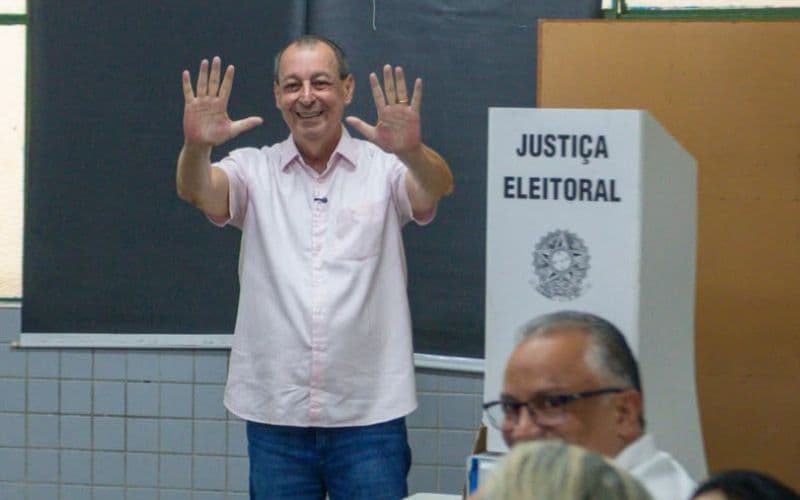 “Ninguém escolhe adversário”, diz Omar sobre eventual 2º turno no AM