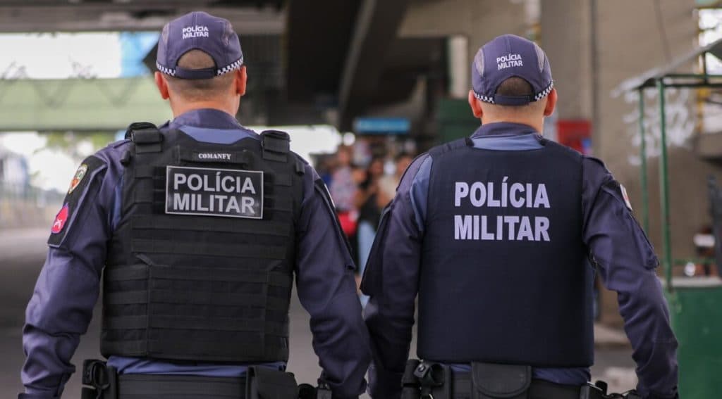 Governo do Amazonas mantém policiais nos locais de votação até o fim da votação
