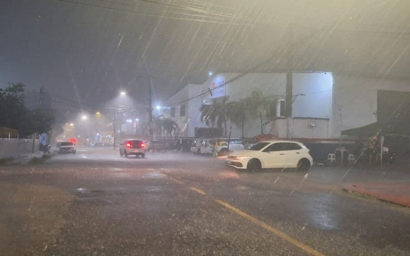 Chuva melhora qualidade do ar em Manaus após dias de fumaça