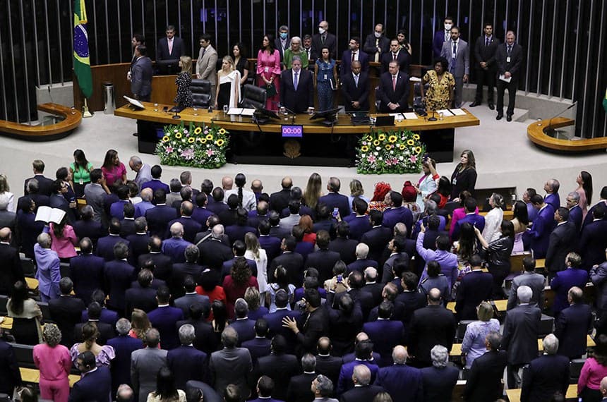 PL chega a 121 deputados e terá a maior bancada da Câmara; veja a composição