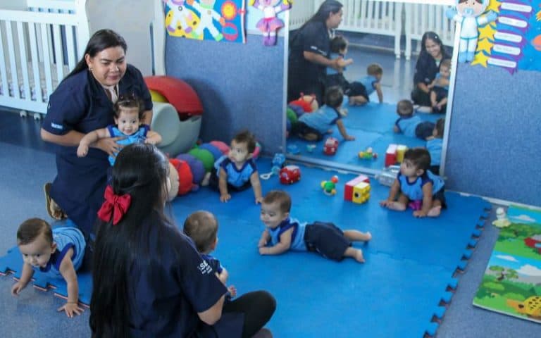 Projeto quer bancar vagas em creches particulares para conter fila da educação infantil
