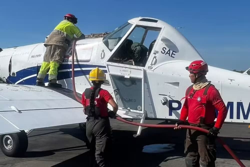 Amazonas reforça combate a queimadas com avião