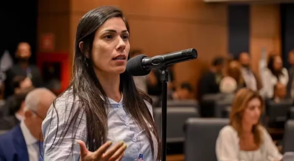 Manauara Índia Armelau é a deputada estadual mais votada do RJ