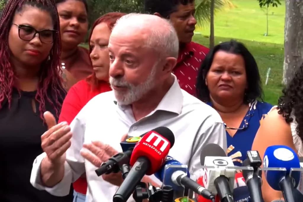 Lula diz que Nunes Marques não pode ter lado político
