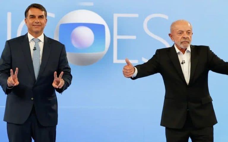 Band privilegia confronto; Globo avança em propostas, mas não evita ataques entre Lula e Flávio
