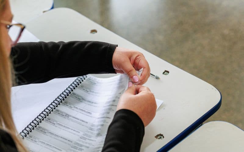 TSE atualiza lista e reduz para 442 seções com mudança de endereço no 2º turno
