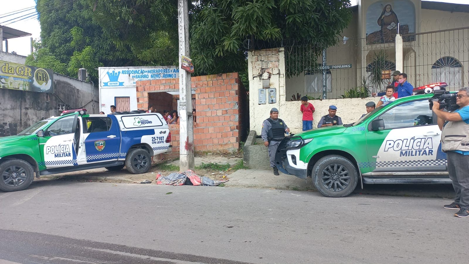 Homem com tornozeleira eletrônica é morto a tiros no Tancredo Neves