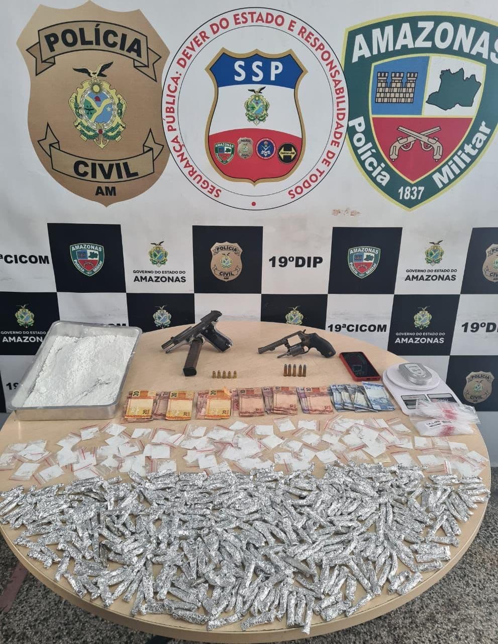 Operação policial apreende drogas e prende suspeitos de tráfico e assaltos na zona Oeste