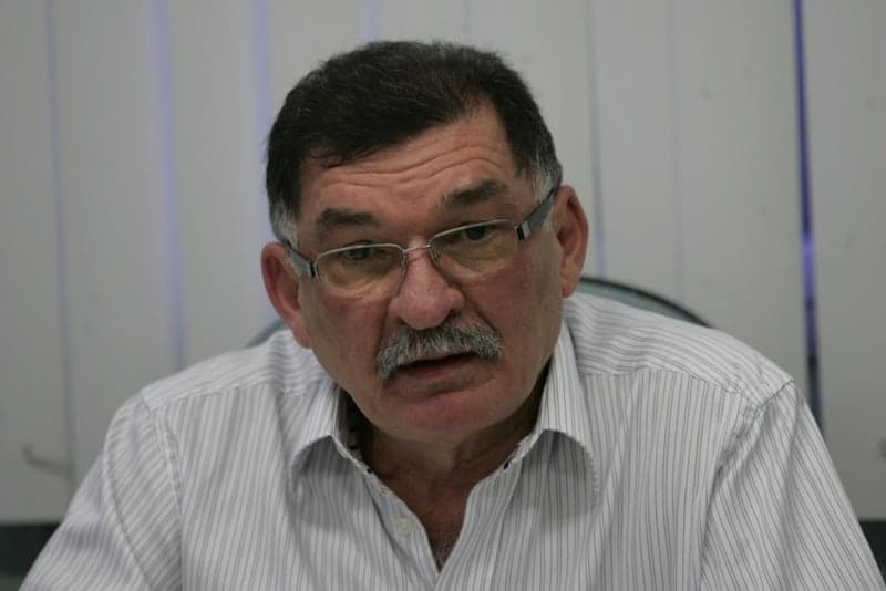 TCE-AM multa ex-titular da Susam por irregularidades em contratos