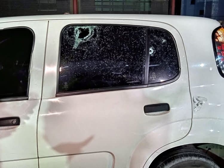 Mulher é morta dentro de carro de aplicativo no bairro Jorge Teixeira