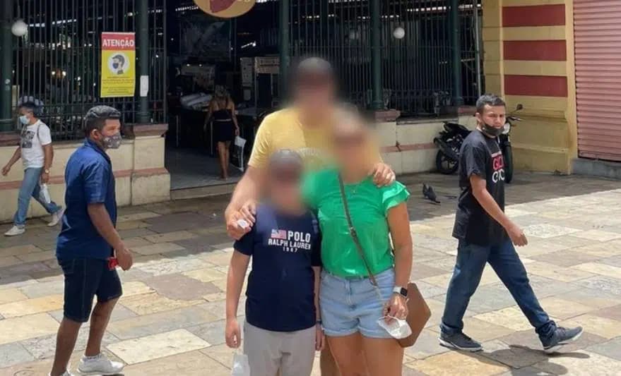 VÍDEO: Homem flagrado roubando turistas no Centro de Manaus é preso