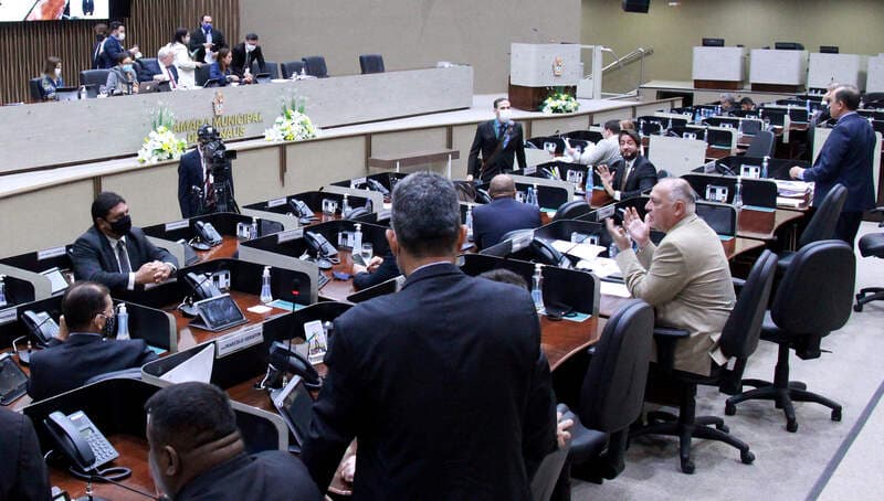 Vereadores criticam ausência de ordem do dia na CMM: “precisamos dar respostas à sociedade”