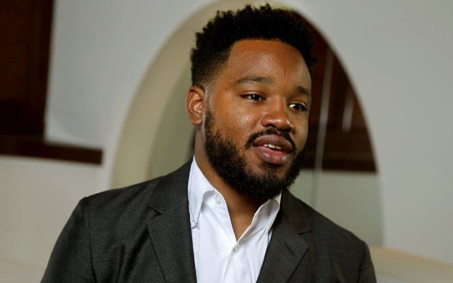 Racismo nos EUA: Diretor do filme “Pantera Negra” é preso em banco