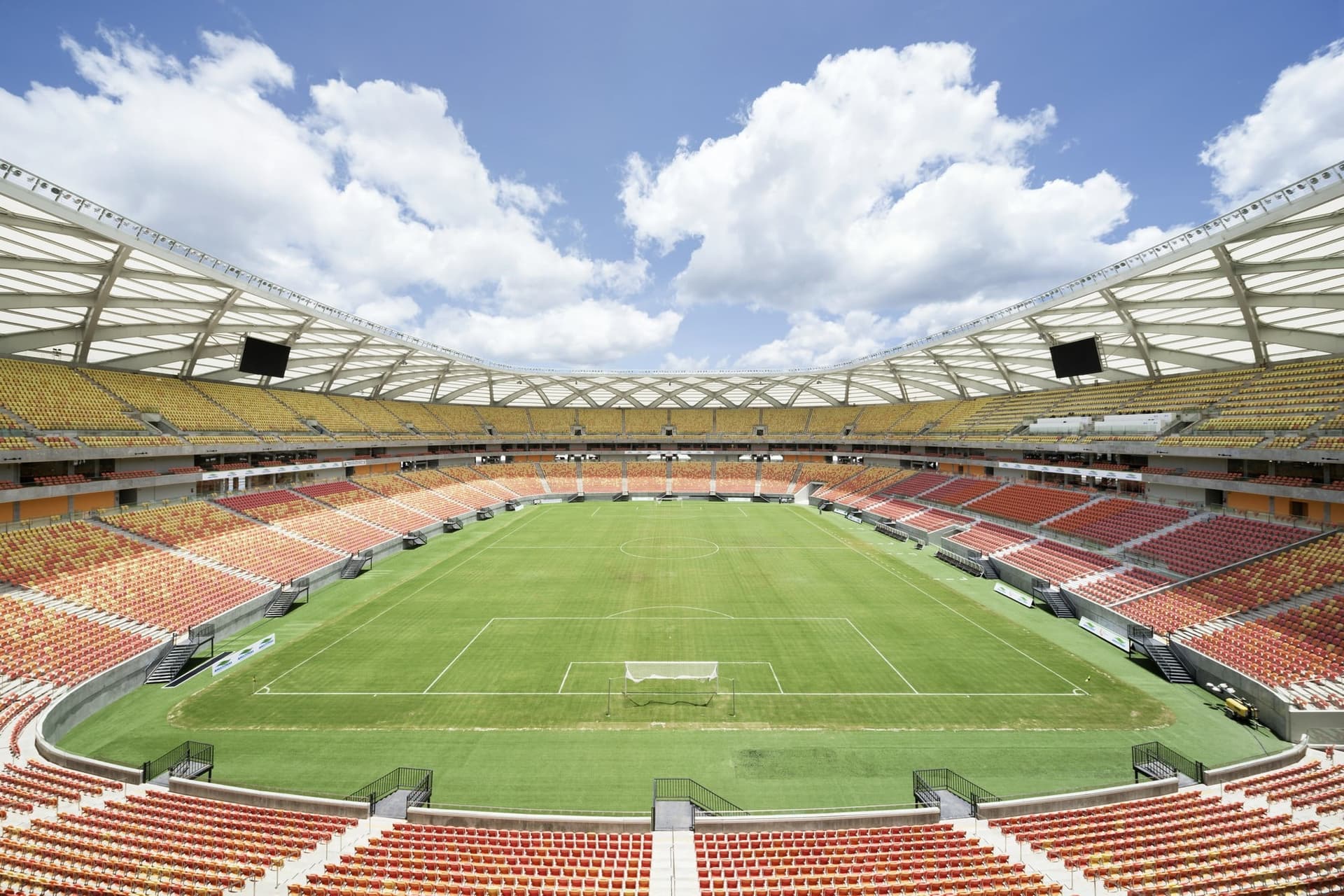 Jogos do Brasil na Copa serão transmitidos na Arena da Amazônia