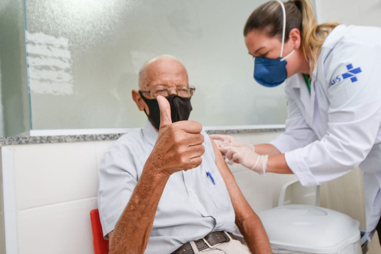 UBSs funcionarão com horário ampliado para vacinação contra Influenza e Sarampo neste sábado (21)