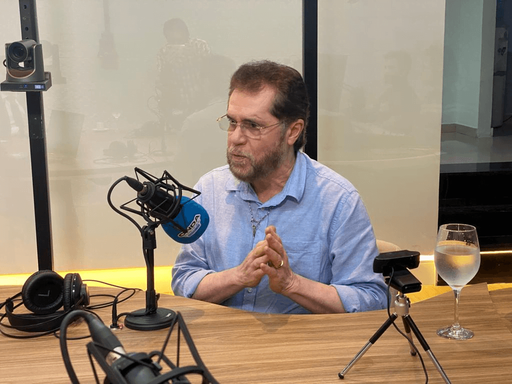 EXCLUSIVO| Plínio Valério vai à direção nacional do PSDB para barrar Amazonino
