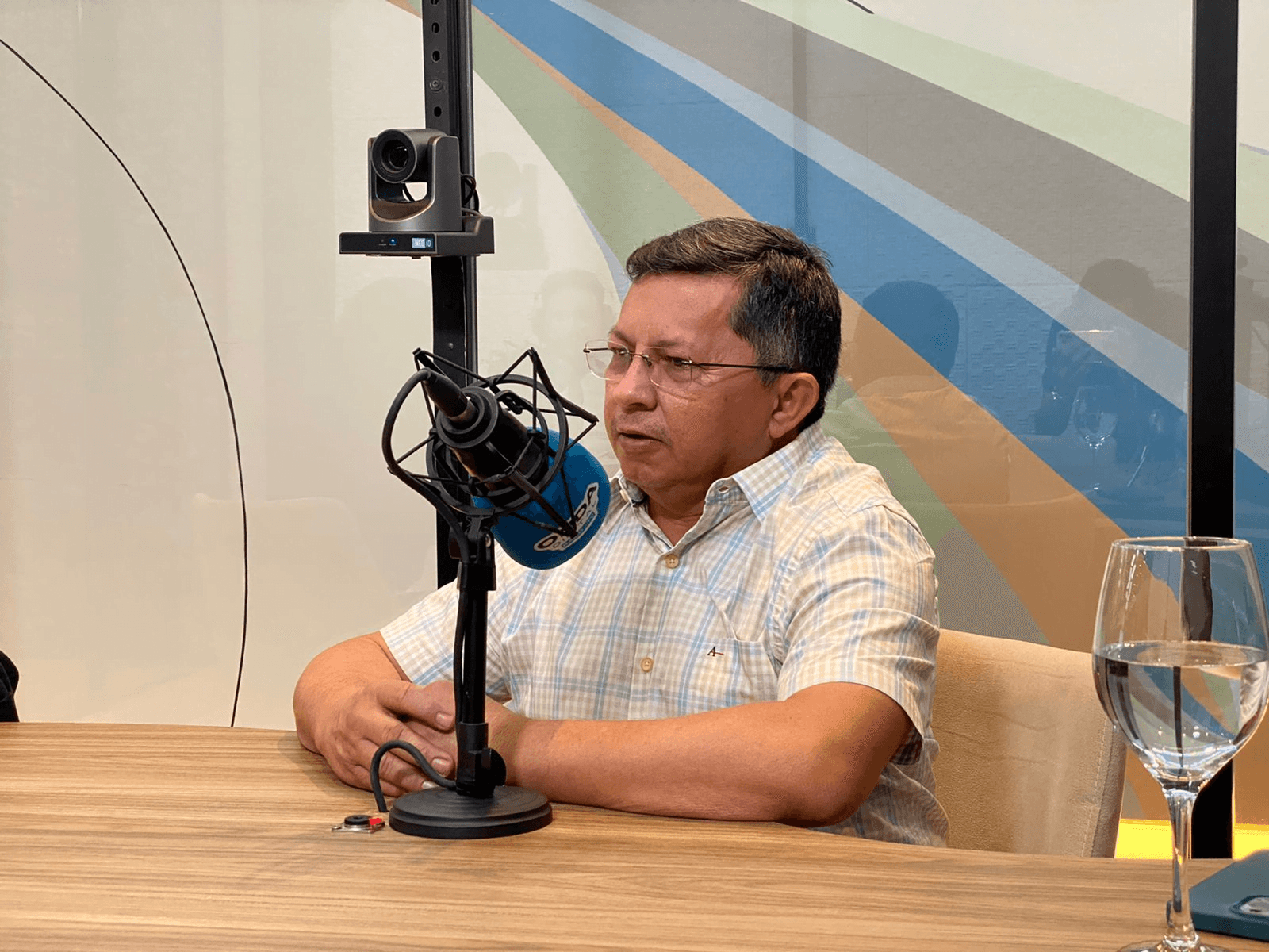 Sinésio fala de decisão judicial a favor da Amazonas Energia: “A empresa nos chama de gateiros”