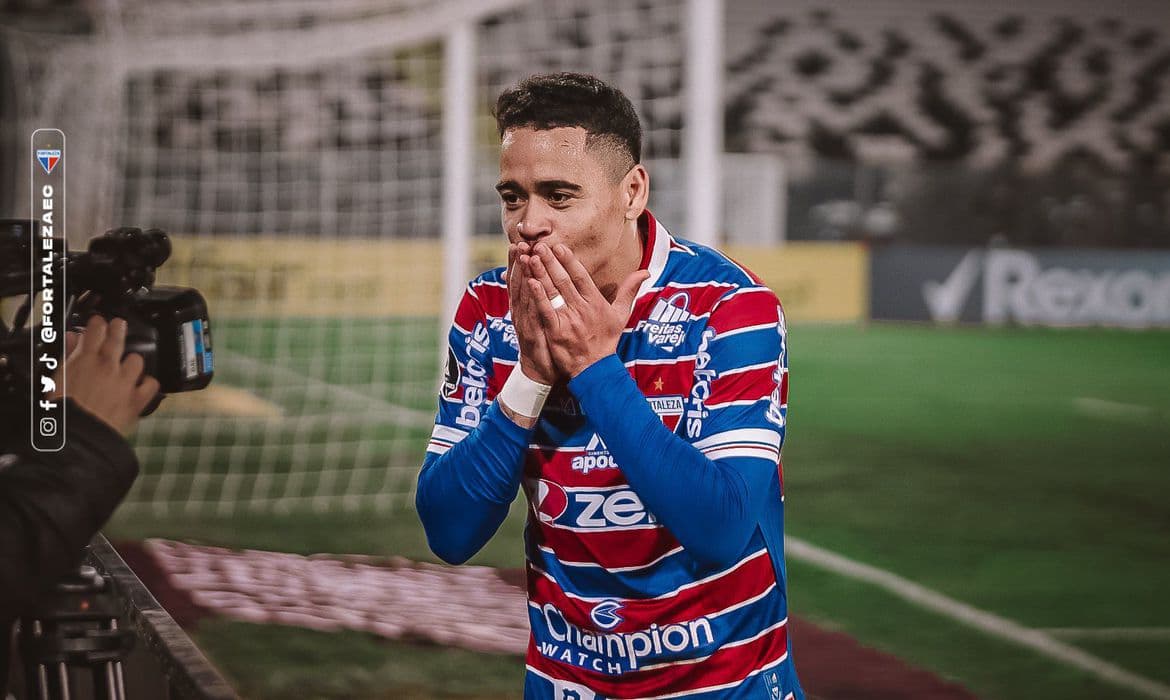 Fortaleza vence e conquista classificação inédita na Libertadores