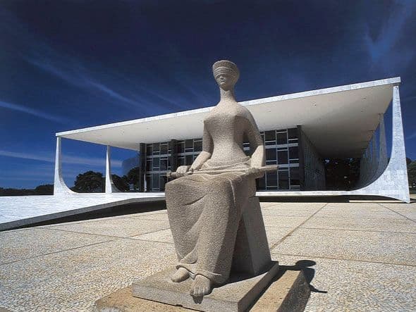 Supremo suspende lei que aumentava publicidade das três esferas de governo