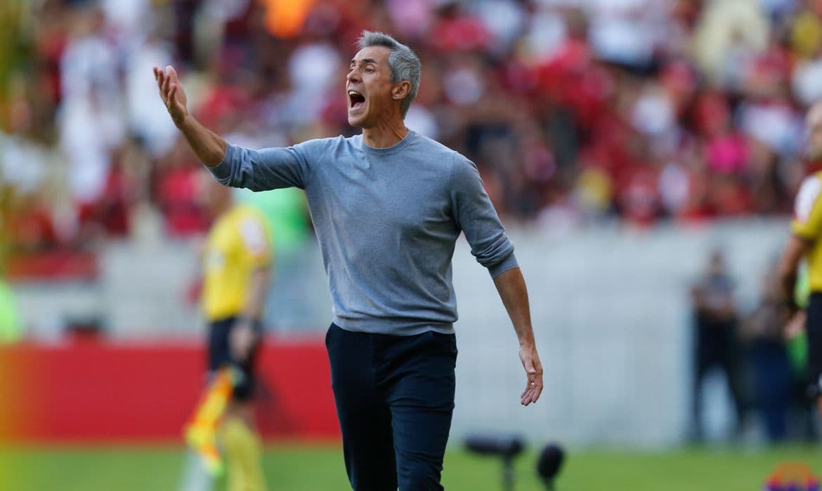 Flamengo confirma saída do técnico Paulo Sousa; Dorival Jr deve assumir