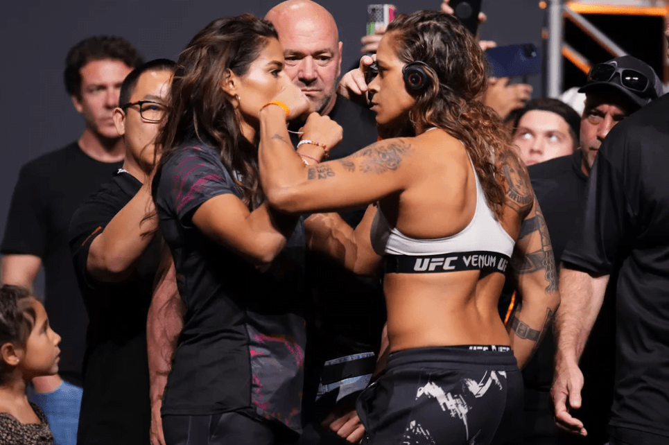Amanda Nunes bate o peso para luta valendo o cinturão do UFC