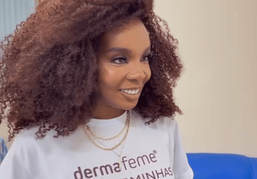 “Menstruação tem que deixar de ser tabu”, diz Thelminha do BBB em evento do Cimed