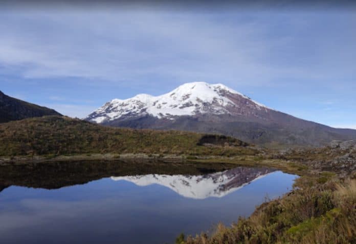 Três alpinistas morrem ao cair de encosta de vulcão no Equador